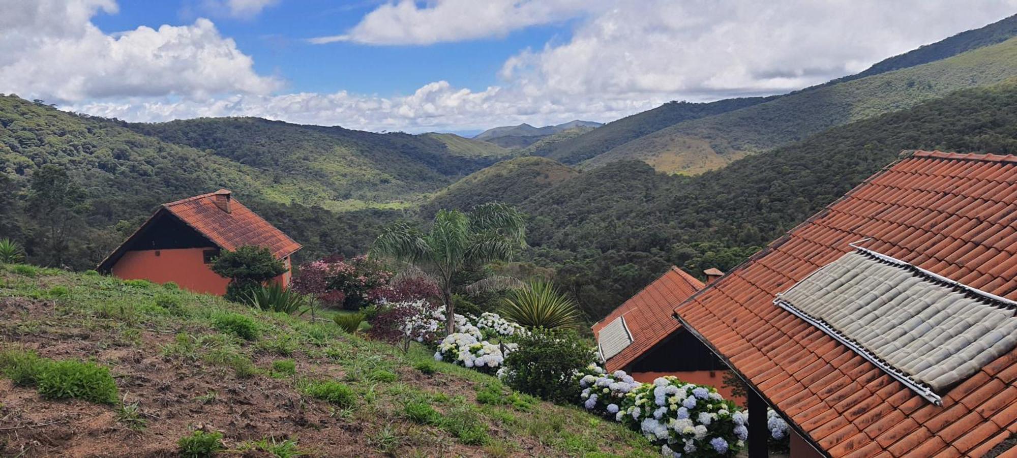 Pousada Do Morro Verde Carvalhos Bilik gambar